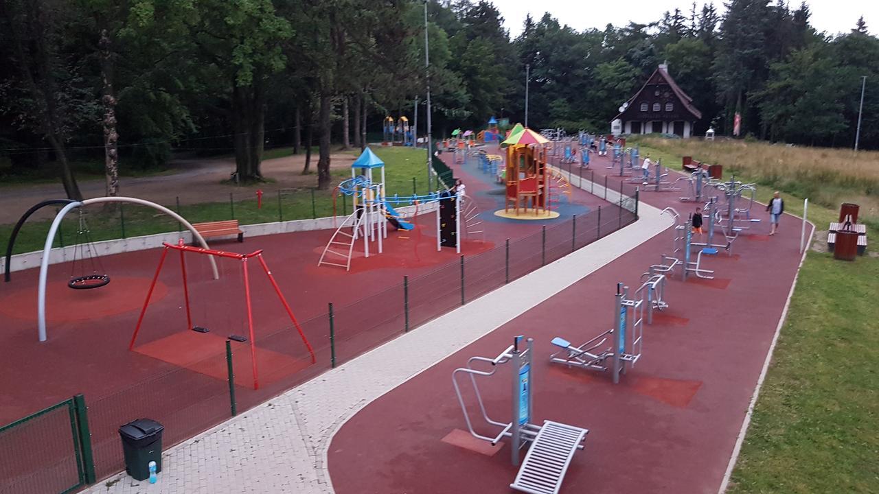 Wanda Apartment Szczawno-Zdroj Luaran gambar